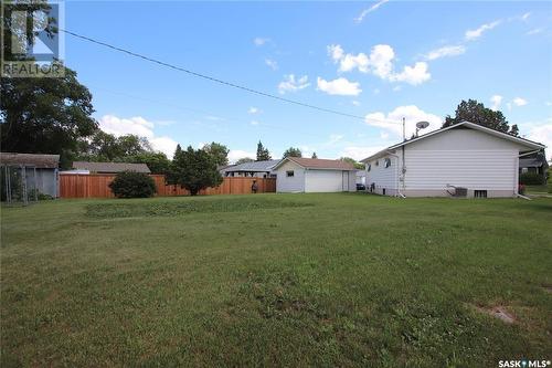 701 4Th Avenue, Raymore, SK - Outdoor