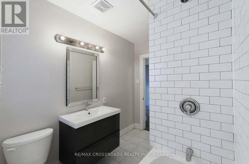 82 Mccarthy Street, Orangeville, ON - Indoor Photo Showing Bathroom