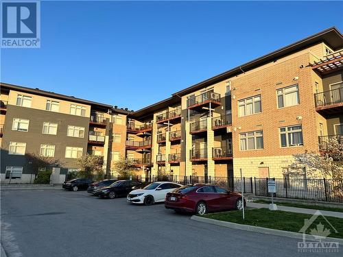 2785 Baseline Road Unit#109, Ottawa, ON - Outdoor