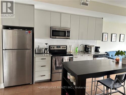 109 - 2785 Baseline Road, Ottawa, ON - Indoor Photo Showing Kitchen