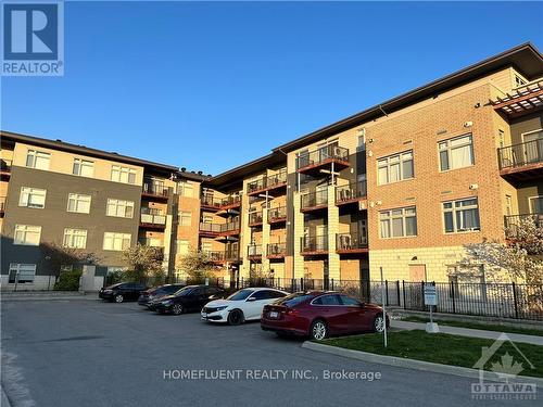 109 - 2785 Baseline Road, Ottawa, ON - Outdoor