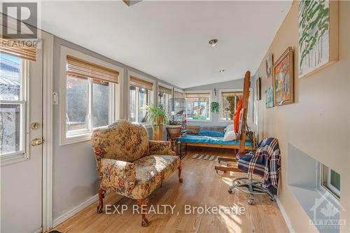 1392 Sault Street, Ottawa, ON - Indoor Photo Showing Other Room