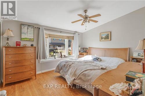 1392 Sault Street, Ottawa, ON - Indoor Photo Showing Bedroom