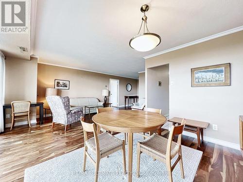 912 - 8111 Yonge Street, Markham, ON - Indoor Photo Showing Dining Room