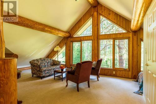 3150 Hanna Creek Road, Warfield, BC - Indoor Photo Showing Other Room