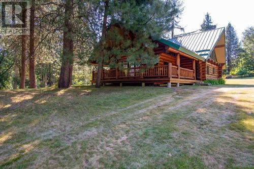 3150 Hanna Creek Road, Warfield, BC - Outdoor With Deck Patio Veranda