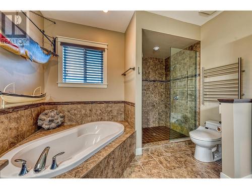 1010 Mt Revelstoke Place, Vernon, BC - Indoor Photo Showing Bathroom