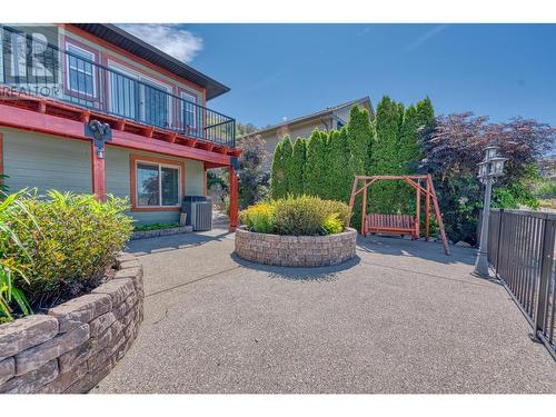 1010 Mt Revelstoke Place, Vernon, BC - Outdoor