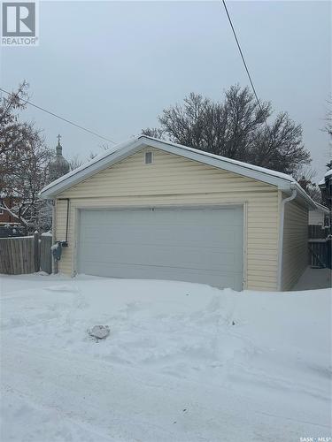 2059 Mcdonald Street, Regina, SK - Outdoor