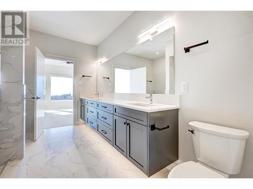 17531 Sanborn Street, Summerland, BC - Indoor Photo Showing Bathroom