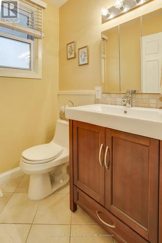 134 Rutherford Avenue, Aylmer (Ay), ON - Indoor Photo Showing Bathroom