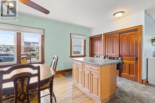 259 Niagara Street, St. Catharines (451 - Downtown), ON - Indoor Photo Showing Dining Room