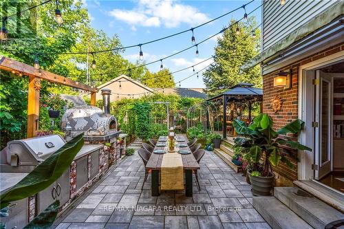 305 John Street, Niagara-On-The-Lake, ON - Outdoor With Deck Patio Veranda