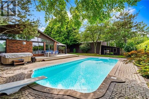 404 Line 2 Road, Niagara-On-The-Lake, ON - Outdoor With In Ground Pool With Deck Patio Veranda With Backyard