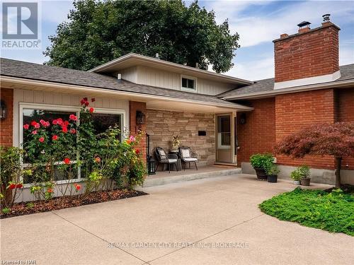 15 Rosemount Avenue, St. Catharines, ON - Outdoor