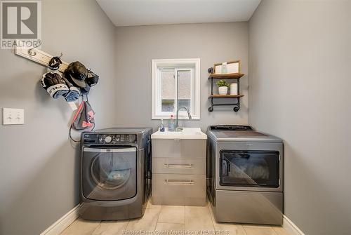 53 Hilton Court, Amherstburg, ON - Indoor Photo Showing Laundry Room