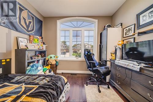 53 Hilton Court, Amherstburg, ON - Indoor Photo Showing Bedroom