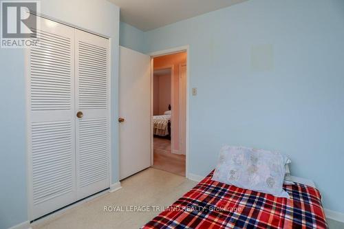 54 Wexford Avenue, London, ON - Indoor Photo Showing Bedroom