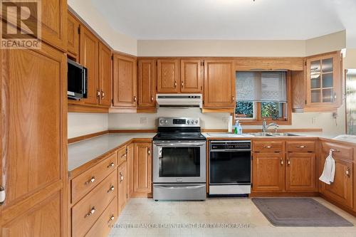 225 Eastern Avenue, South Huron (Exeter), ON - Indoor Photo Showing Kitchen With Double Sink