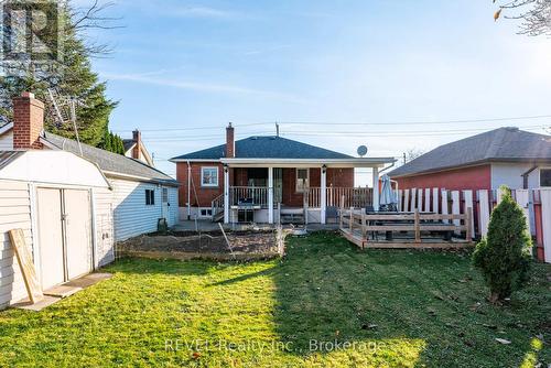 6771 Dunn Street, Niagara Falls (216 - Dorchester), ON - Outdoor With Deck Patio Veranda