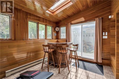 219 Pescod Avenue, Cornwall, ON - Indoor Photo Showing Dining Room