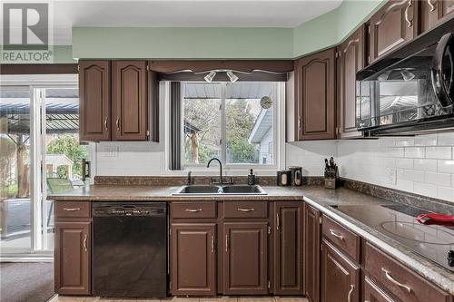 219 Pescod Avenue, Cornwall, ON - Indoor Photo Showing Kitchen With Double Sink