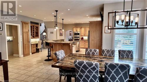 19 Stoney Island Crescent, Kincardine, ON - Indoor Photo Showing Dining Room