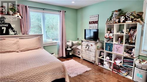 19 Stoney Island Crescent, Kincardine, ON - Indoor Photo Showing Bedroom