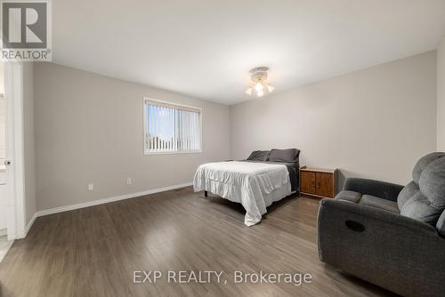 79 Oak Ridge Boulevard, Belleville, ON - Indoor Photo Showing Bedroom