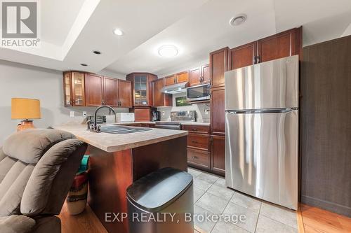 79 Oak Ridge Boulevard, Belleville, ON - Indoor Photo Showing Kitchen