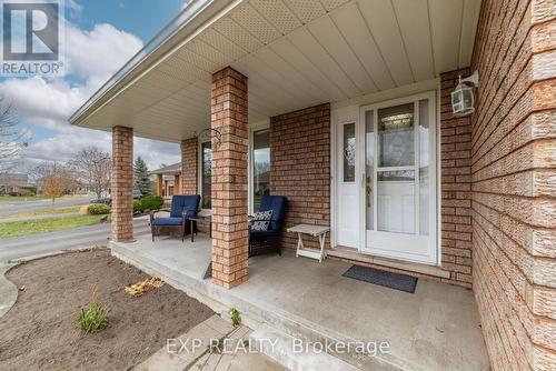 79 Oak Ridge Boulevard, Belleville, ON - Outdoor