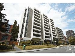 905-141 SOMERSET Street WEST Ottawa, ON K2P 2H1