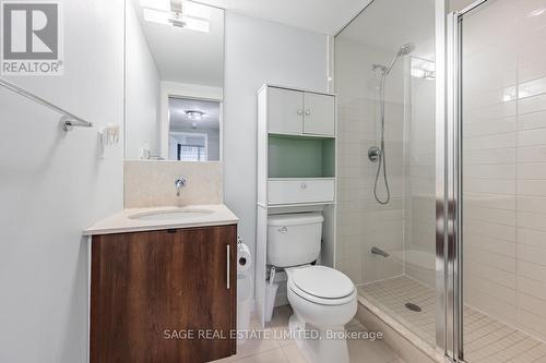 210 - 59 East Liberty Street, Toronto, ON - Indoor Photo Showing Bathroom