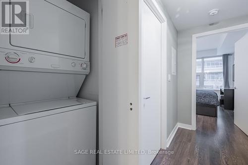 210 - 59 East Liberty Street, Toronto, ON - Indoor Photo Showing Laundry Room