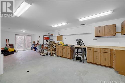 439 Whipple Street, Saint John, NB - Indoor Photo Showing Garage