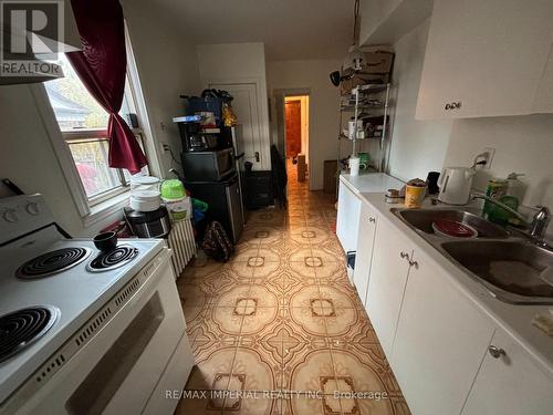 41 Northumberland Street, Toronto, ON - Indoor Photo Showing Kitchen