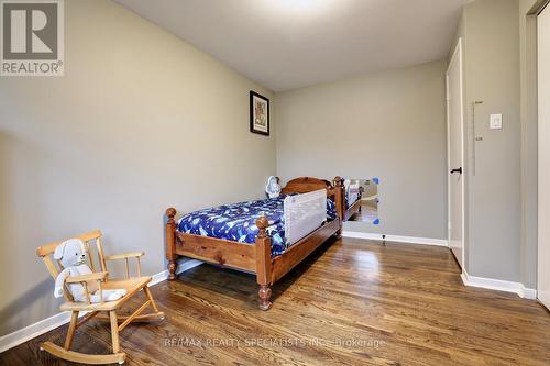 2696 Hollington Crescent, Mississauga, ON - Indoor Photo Showing Bedroom