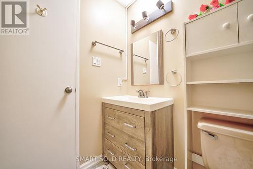 206 - 165 Cherokee Boulevard, Toronto, ON - Indoor Photo Showing Bathroom