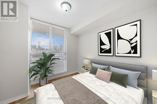 307 - 1801 Bayview Avenue, Toronto, ON - Indoor Photo Showing Bedroom