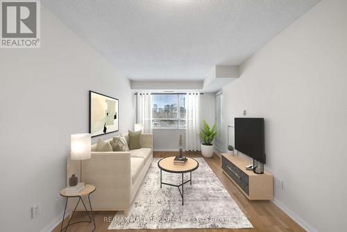 307 - 1801 Bayview Avenue, Toronto, ON - Indoor Photo Showing Other Room