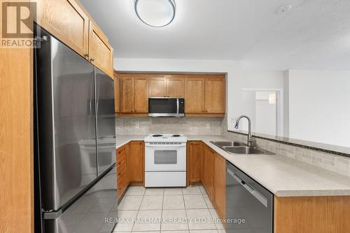 307 - 1801 Bayview Avenue, Toronto, ON - Indoor Photo Showing Kitchen With Double Sink