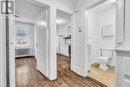 509 Sammon Avenue, Toronto, ON - Indoor Photo Showing Bathroom