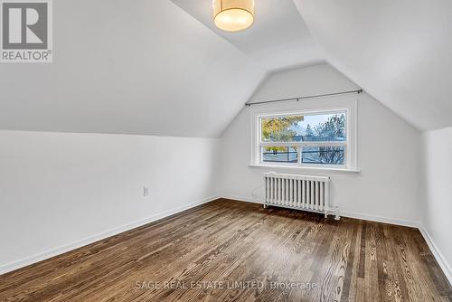 Main Fl - 509 Sammon Avenue, Toronto, ON - Indoor Photo Showing Other Room