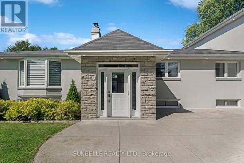 30 Archibald Road, King, ON - Outdoor With Facade