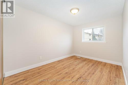 8 - 8 Guildford Crescent, Brampton, ON - Indoor Photo Showing Other Room