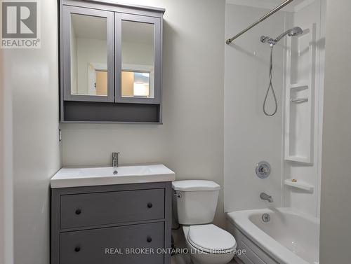 B - 19A Trafalgar Road, Erin, ON - Indoor Photo Showing Bathroom