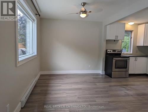 B - 19A Trafalgar Road, Erin, ON - Indoor Photo Showing Kitchen