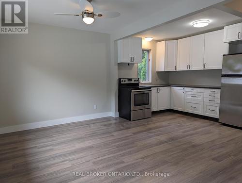 B - 19A Trafalgar Road, Erin, ON - Indoor Photo Showing Kitchen