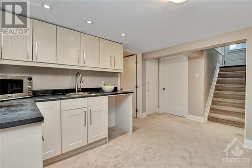 17 Petty Street, Ottawa, ON - Indoor Photo Showing Kitchen