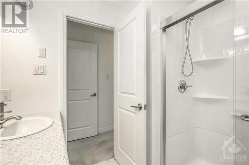 6 Mona Mcbride Drive, Arnprior, ON - Indoor Photo Showing Bathroom